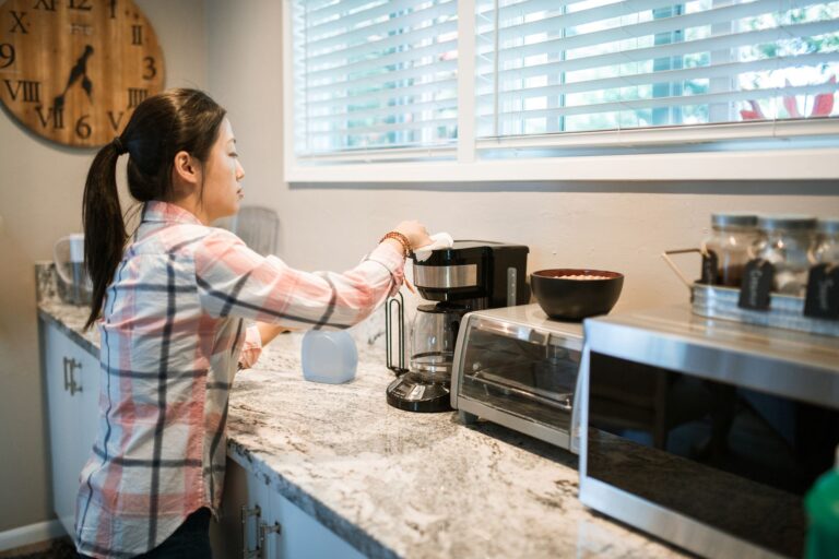 How to Maintain Kitchen Appliances for Better Performance and Longevity? A Practical Care Plan